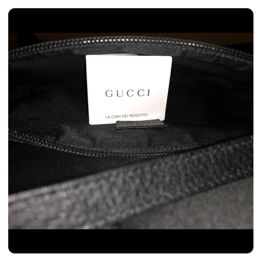 Gucci D Ring Pochette ( please comment if inter )